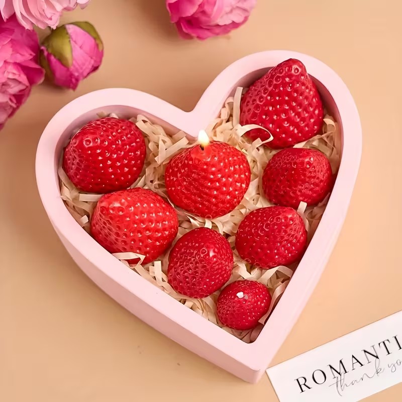 Strawberry Silicone Candle Mol - đánh giá và giá Soap Making Accessories